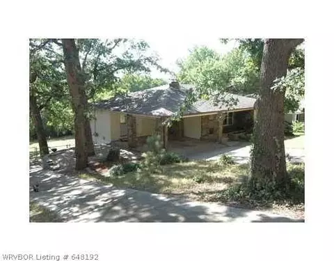 1115 Oakland St, Fort Smith, AR 72903 photo 1