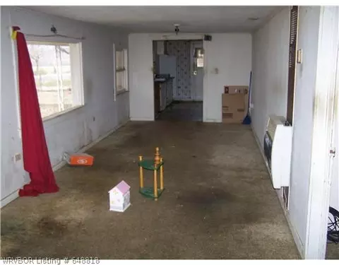 401 Arch St, Paris, AR 72855 photo 2
