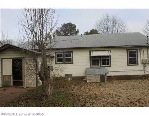 3712 Morris Dr, Fort Smith, AR 72904 photo 2
