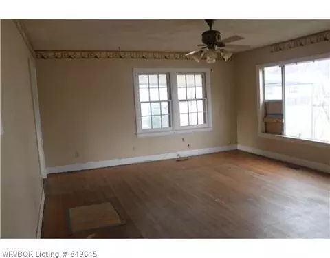 3712 Morris Dr, Fort Smith, AR 72904 photo 3