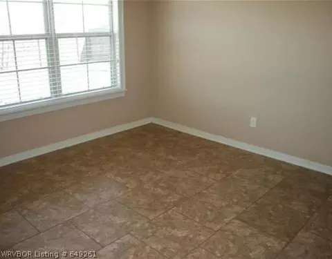 5615 S Thomas Rd, Fort Smith, AR 72916 photo 6