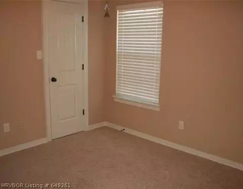 5615 S Thomas Rd, Fort Smith, AR 72916 photo 8