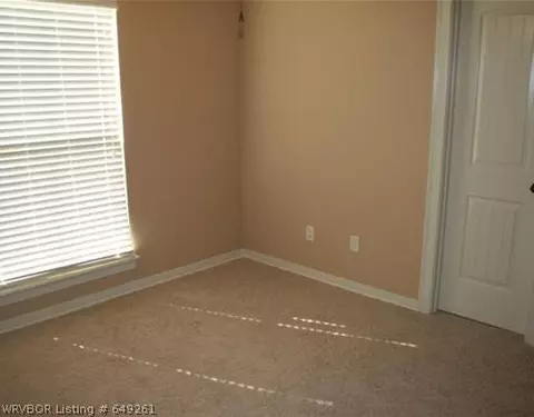 5615 S Thomas Rd, Fort Smith, AR 72916 photo 7