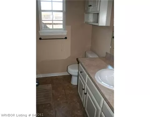 5615 S Thomas Rd, Fort Smith, AR 72916 photo 9