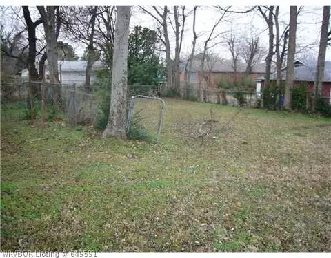 1115 N 12th St, Fort Smith, AR 72901 photo 4