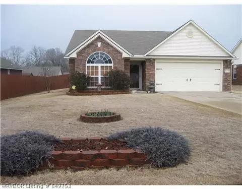 615 Dugan Mill Cir, Fort Smith, AR 72908 photo 1