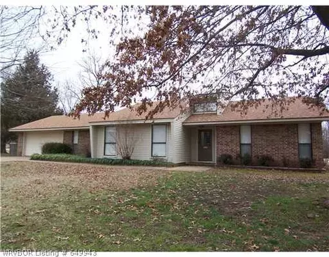 206 Meadors Dr, Alma, AR 72921 photo 1