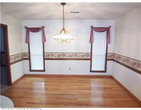 206 Meadors Dr, Alma, AR 72921 photo 6