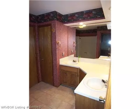 206 Meadors Dr, Alma, AR 72921 photo 11