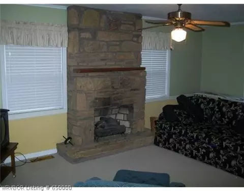 1212 50th St, Fort Smith, AR 72904 photo 2