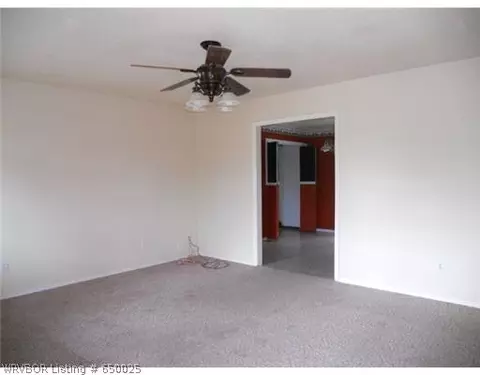 302 Monte Ln, Lavaca, AR 72941 photo 3