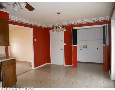 302 Monte Ln, Lavaca, AR 72941 photo 5