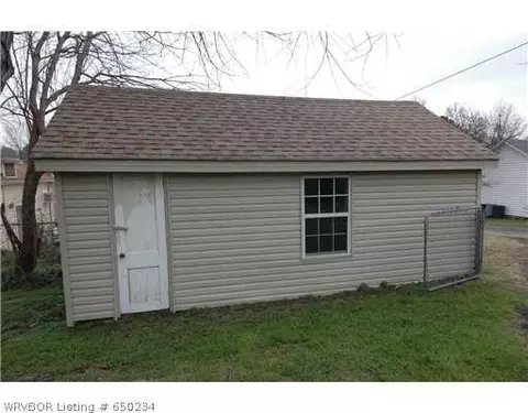2516 S M St, Fort Smith, AR 72901 photo 6