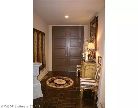 1212 S Albert Pike St, Fort Smith, AR 72903 photo 2