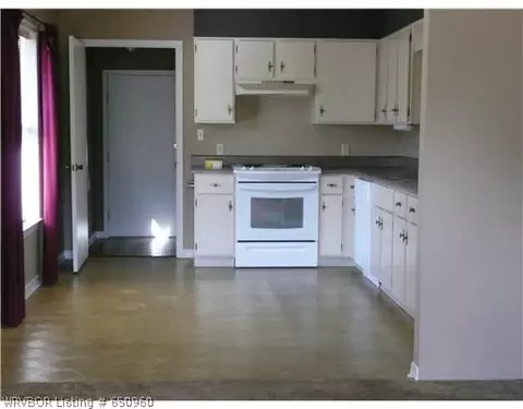 215 N 44th St, Fort Smith, AR 72903 photo 3