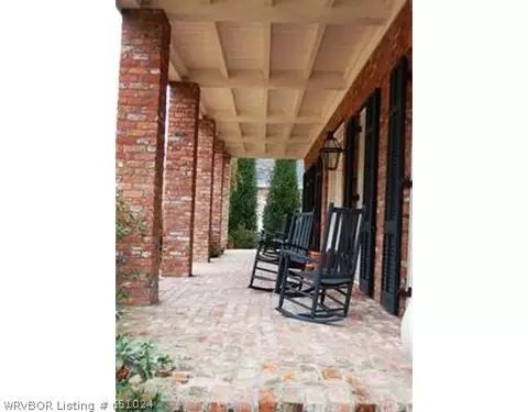1104 Kensington Way, Fort Smith, AR 72903 photo 2