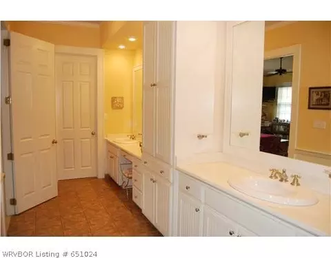 1104 Kensington Way, Fort Smith, AR 72903 photo 9