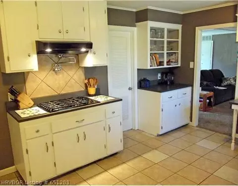 2915 S 32nd St, Fort Smith, AR 72903 photo 4