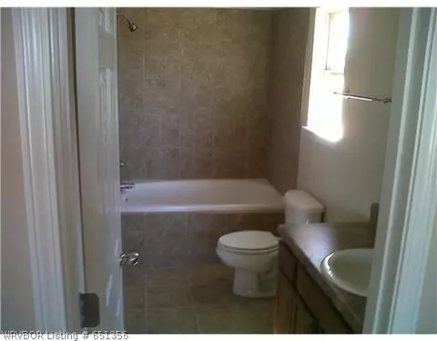 405 Trenton Ave, Fort Smith, AR 72908 photo 4