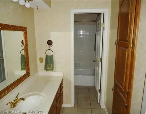 11006 Hunters Point Rd, Fort Smith, AR 72903 photo 7