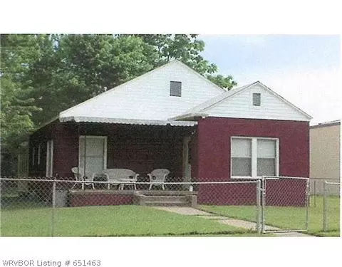 121 3rd St, Spiro, OK 74959 photo 1