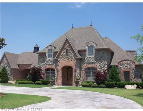 11701 Southcrest Dr, Fort Smith, AR 72916 photo 1