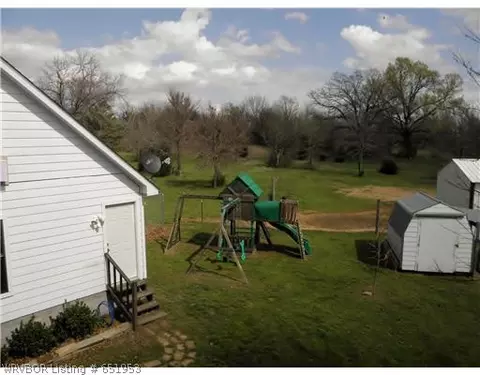 6805 Johnson Rd, Huntington, AR 72940 photo 9