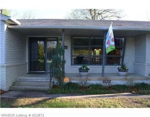 4006 S Q St, Fort Smith, AR 72903 photo 2