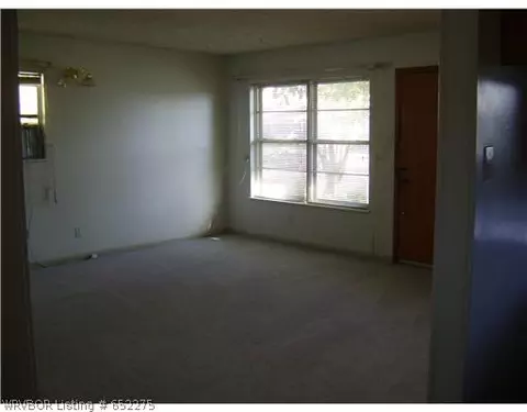 1811 Waco St, Fort Smith, AR 72901 photo 2