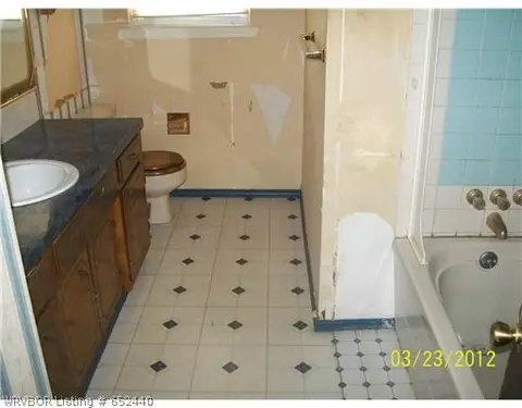 2410 Barbara Ln, Lavaca, AR 72941 photo 7