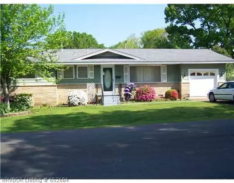 104 Pierce St, Paris, AR 72855 photo 1