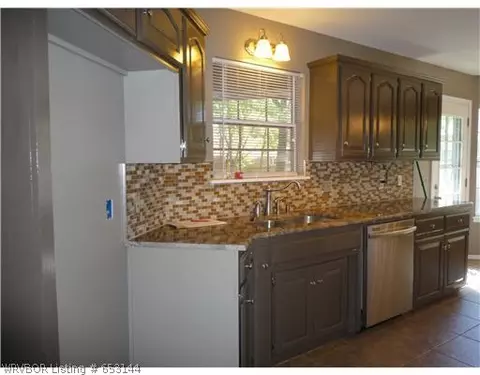 9809 Hanover Cir, Fort Smith, AR 72908 photo 6