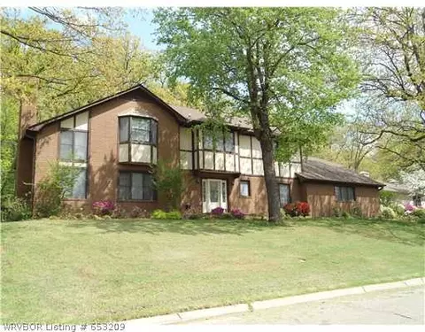 3601 Old Oaks Ln, Fort Smith, AR 72903 photo 1