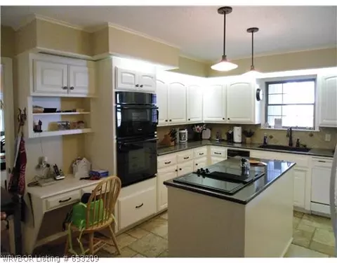 3601 Old Oaks Ln, Fort Smith, AR 72903 photo 7