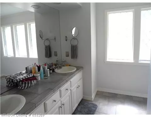 3601 Old Oaks Ln, Fort Smith, AR 72903 photo 10