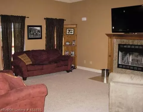 918 Black Creek Ln, Hackett, AR 72937 photo 2