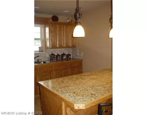 918 Black Creek Ln, Hackett, AR 72937 photo 3