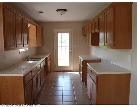 2912 Irving St, Fort Smith, AR 72904 photo 3