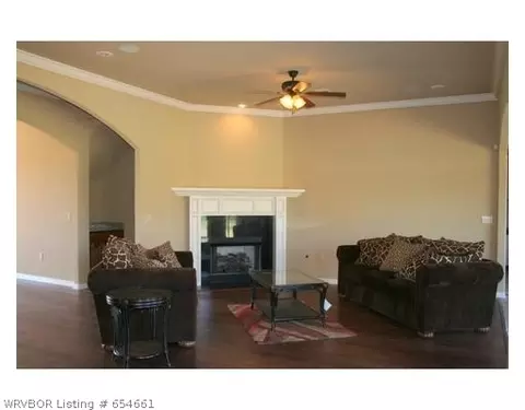 2904 Lakeview Pointe, Fort Smith, AR 72903 photo 2