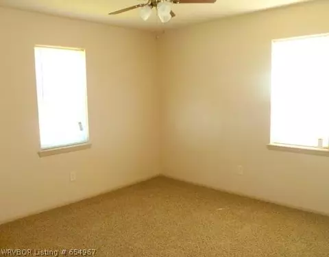 104 C St, Pocola, OK 74902 photo 8
