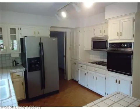 3609 Old Oaks Ln, Fort Smith, AR 72903 photo 6