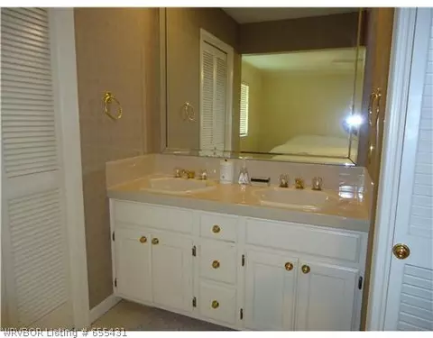 3609 Old Oaks Ln, Fort Smith, AR 72903 photo 13