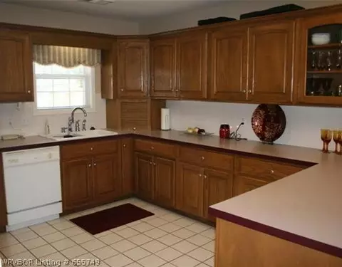 2203 Allen Cir, Central City, AR 72941 photo 4