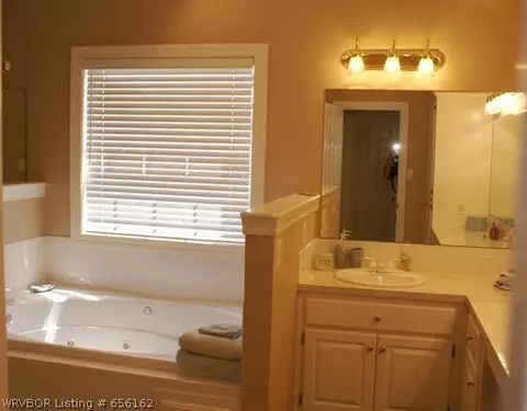 1701 Crestview Ln, Fort Smith, AR 72903 photo 8