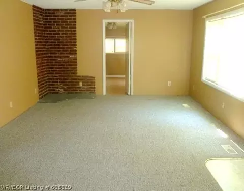 604 N Gray St, Pocola, OK 74902 photo 9
