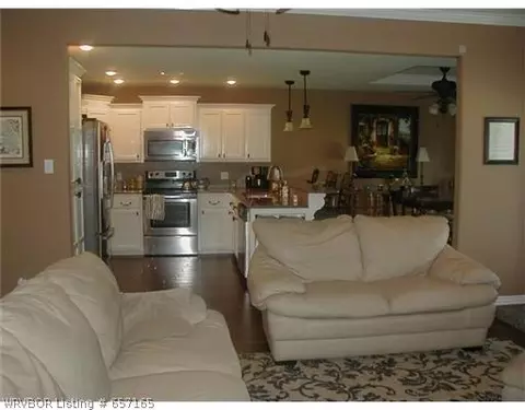 6209 Hickory Ln, Fort Smith, AR 72916 photo 6