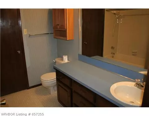 908 3rd Ter, Barling, AR 72923 photo 9