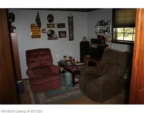 908 3rd Ter, Barling, AR 72923 photo 13