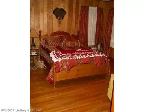 808 Mary St, Paris, AR 72855 photo 3