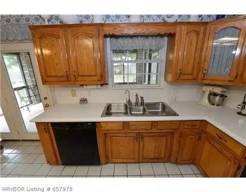 2608 S 87th Dr, Fort Smith, AR 72903 photo 9